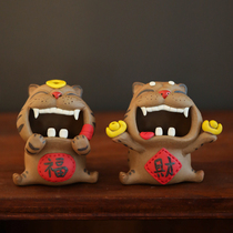 Jingdezhen coarse pottery original Chinese Zodiac cute tiger can raise the Rich Tea pet back incense line incense incense burner ornaments
