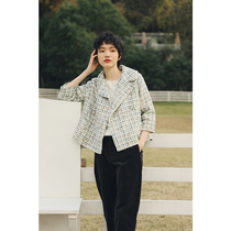 Miss Ha tooth Chen Aijia 2021 spring new thin short coat retro check tweed three-point sleeve top for women