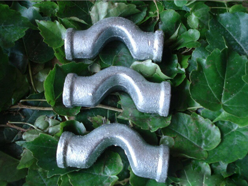 厂价促销镀锌玛钢管件4分6分1寸过桥弯弯头内牙丝接头活接头