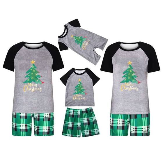 Shorts short sleeves large size casual suit parent-child printed household clothing European and American household clothing short sleeve suit
Shorts short sleeves large size casual suit parent-child printed household clothing European and American household clothing short sleeve suit