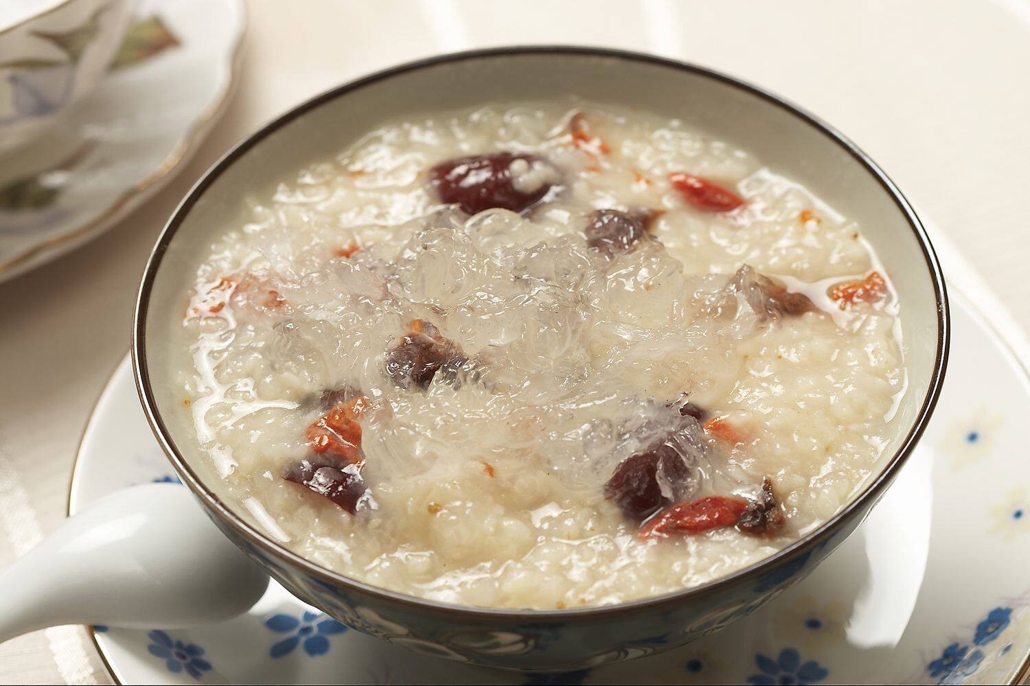 宝宝夏季饮食注意事项