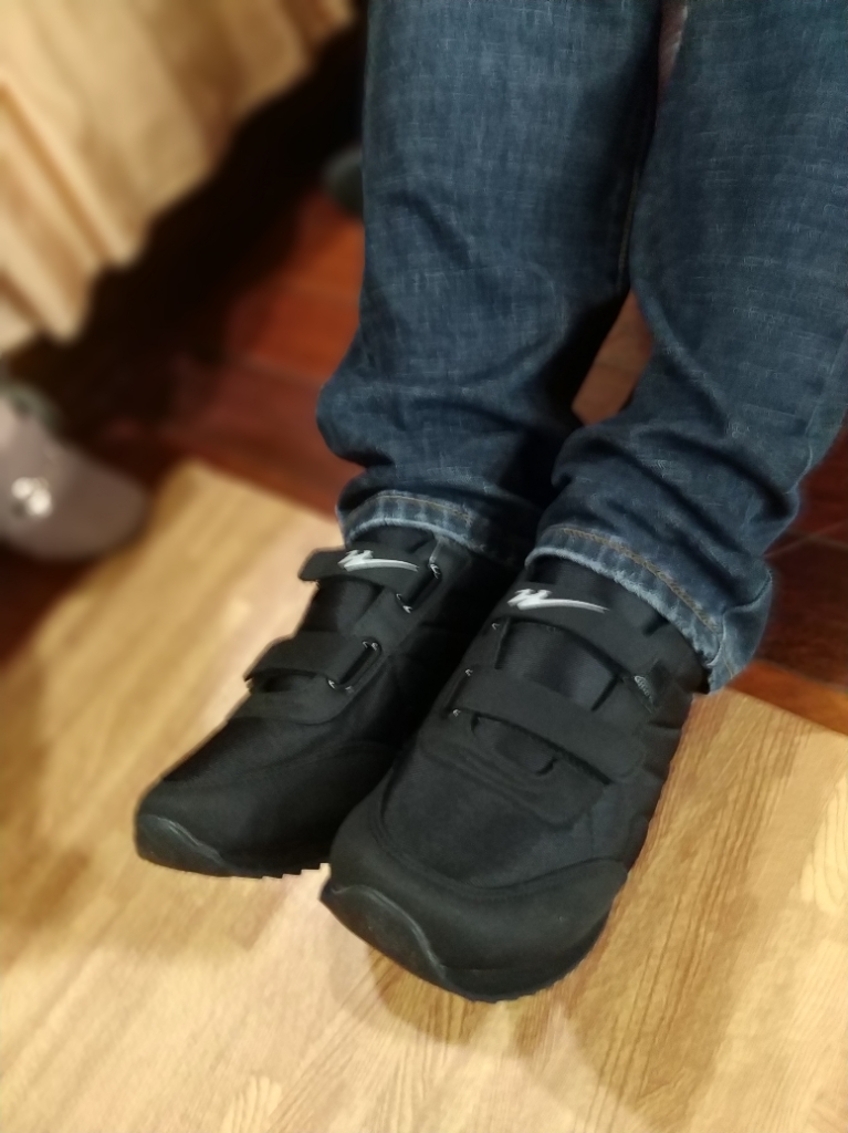 中老年防滑舒适男女款健步鞋有什么区别产品是真的吗,修正官方解答,第5张 中老年防滑舒适男女款健步鞋有什么区别产品是真的吗,修正官方解答,第5张