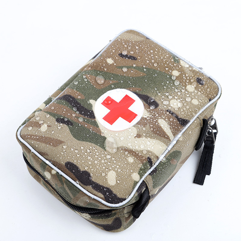 绝地求生大逃杀吃鸡版急救包户外便携款应急包迷彩防水急救包外包_7折