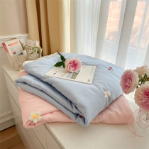 60 embroidery Lenzing Tencel summer quilt Ice silk embroidery Air-conditioning quilt double super skin-friendly cool feeling Summer cool quilt machine washable