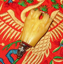 Deer Bone tee pendant