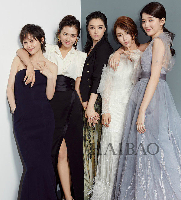 看完乔欣美仙美仙的礼服造型之后,相信不少报友都跟编编一样表示对