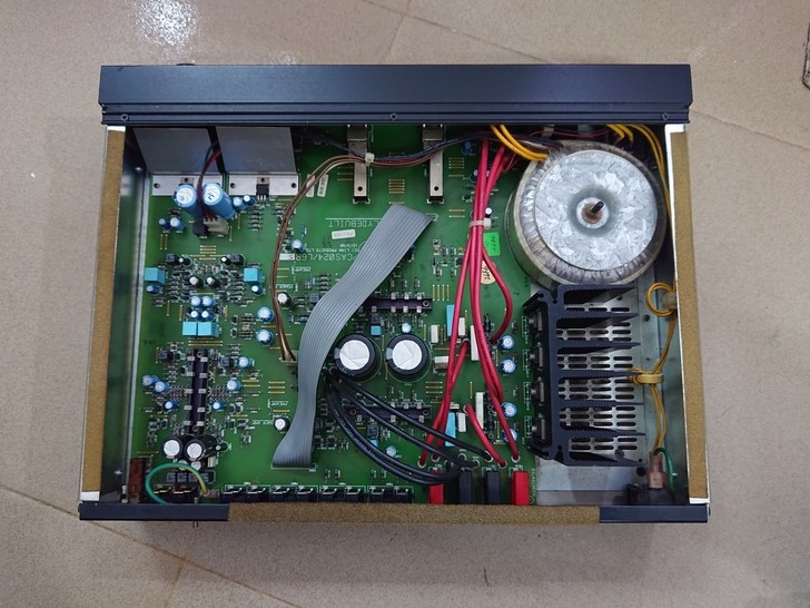 英国linn莲intek合并功放有bg电容带唱放