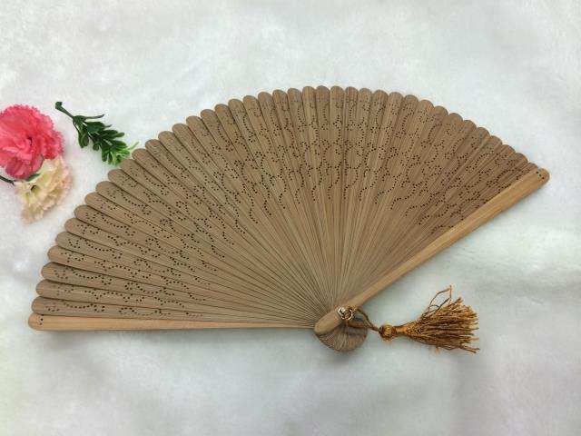 全竹扇子雕刻镂空小折扇子 女古风折扇竹扇工艺礼品扇批发送扇套