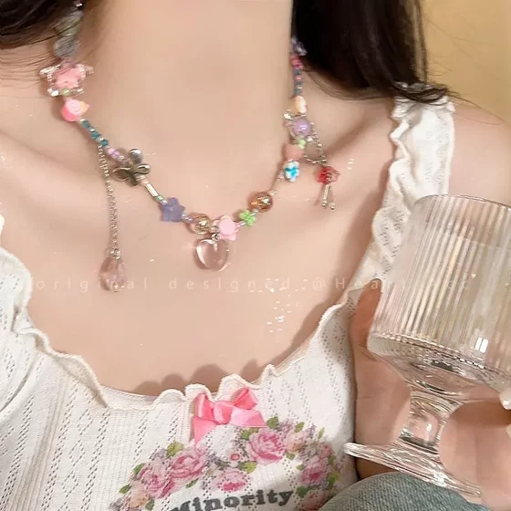 귀여운 달콤한 소녀 색깔 구슬로 된 사탕 목걸이 틈새 디자인 감각 목걸이 도파민 달콤하고 멋진 뜨거운 여자 쇄골 체인 귀여운 달콤한 소녀 색깔 구슬로 된 사탕 목걸이 틈새 디자인 감각 목걸이 도파민 달콤하고 멋진 뜨거운 여자 쇄골 체인