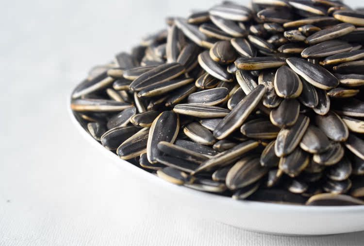 内蒙古特产河套香瓜子烘烤坚果炒货葵花籽散装原味零食5斤包邮冬_7折