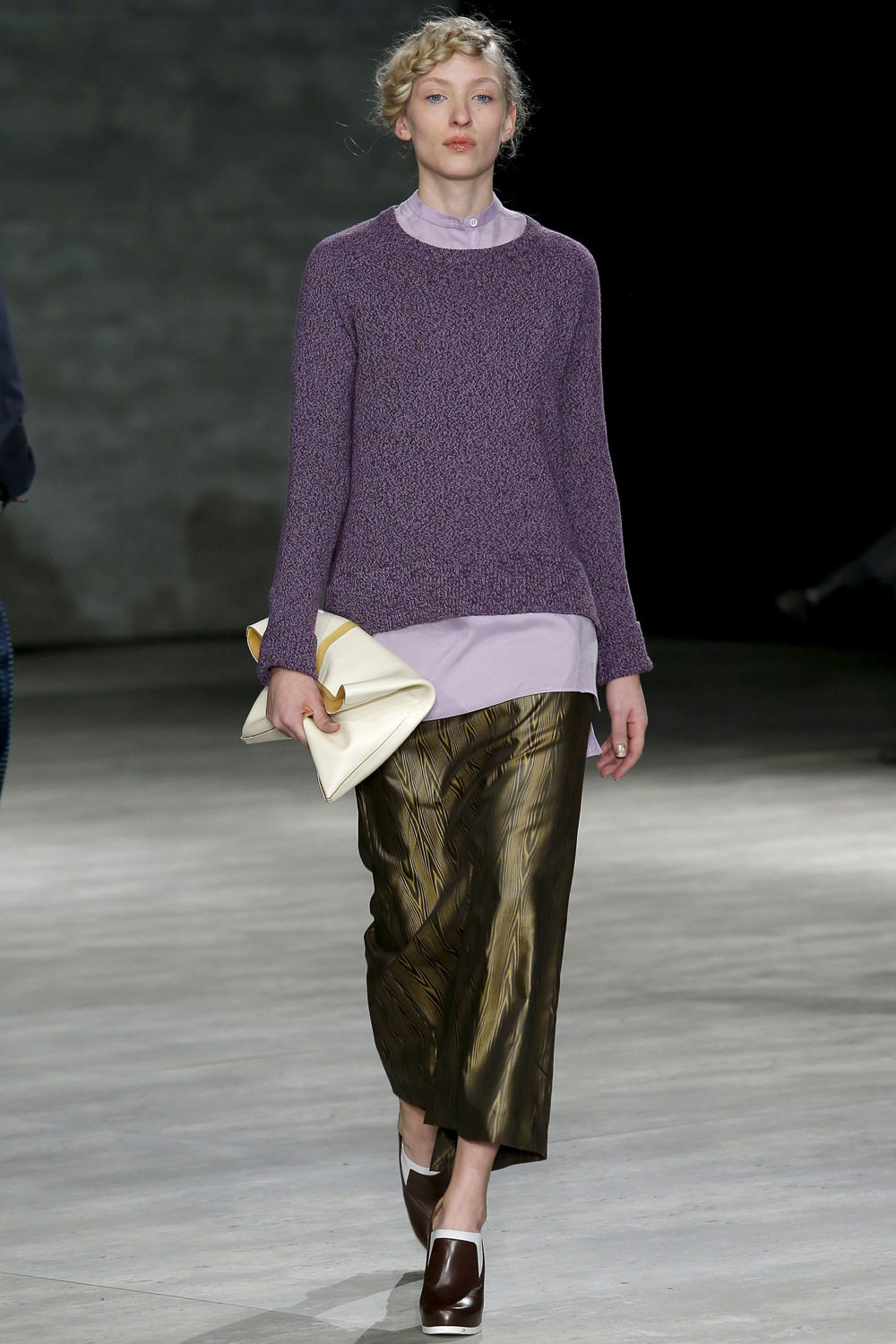 六款毛衣帮你造型百变,温暖冬日时光