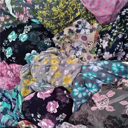 Yiren 의류 산업 라이브 방송면, 린넨, 면화, 무거운 실크 치마, Cheongam 직물, 의류, 직물, 새틴 Yiren 의류 산업 라이브 방송면, 린넨, 면화, 무거운 실크 치마, Cheongam 직물, 의류, 직물, 새틴