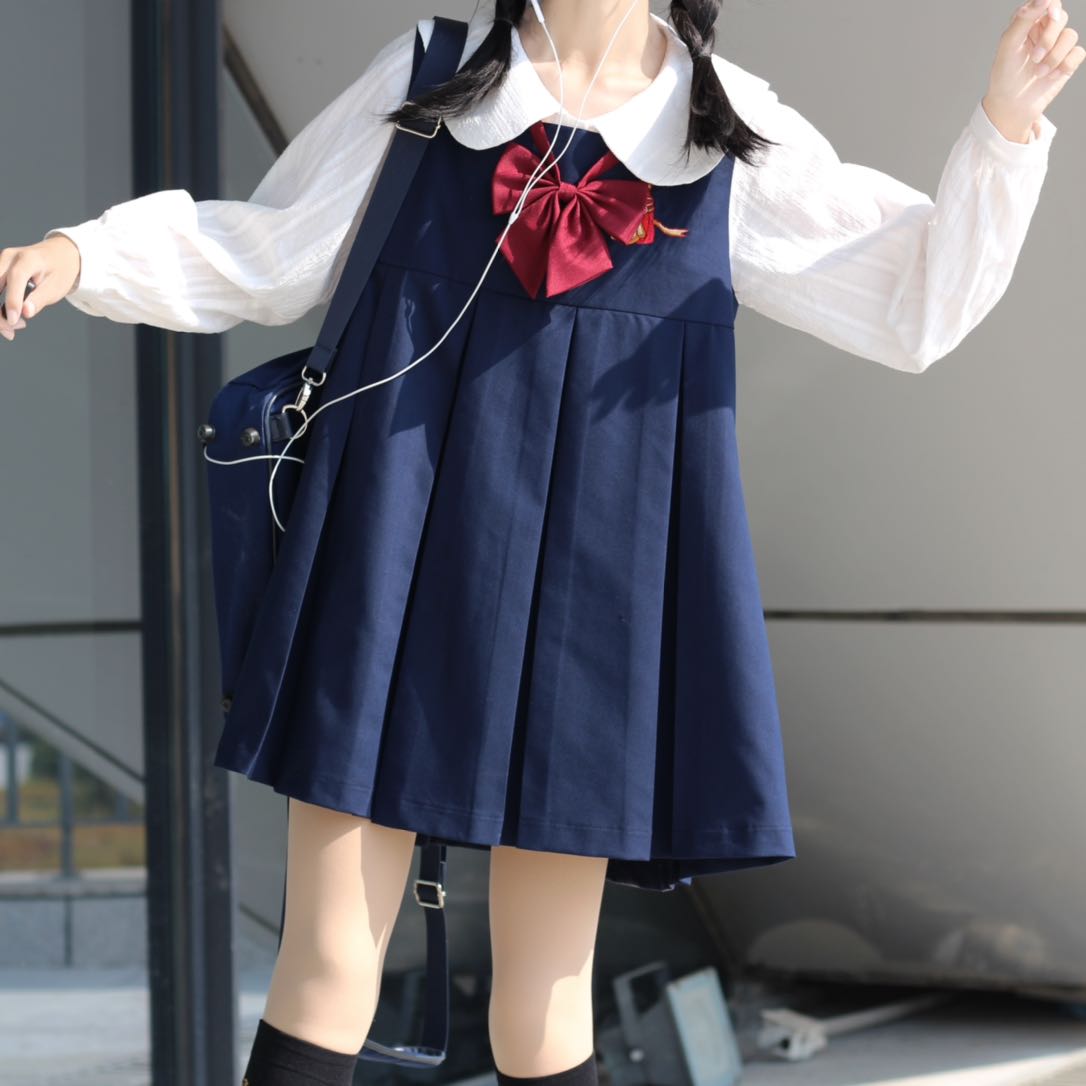 暖青汇jk制服幼稚园刺绣卡奶裙半腰jk背带裙可爱日系山本风凶奶群护奶