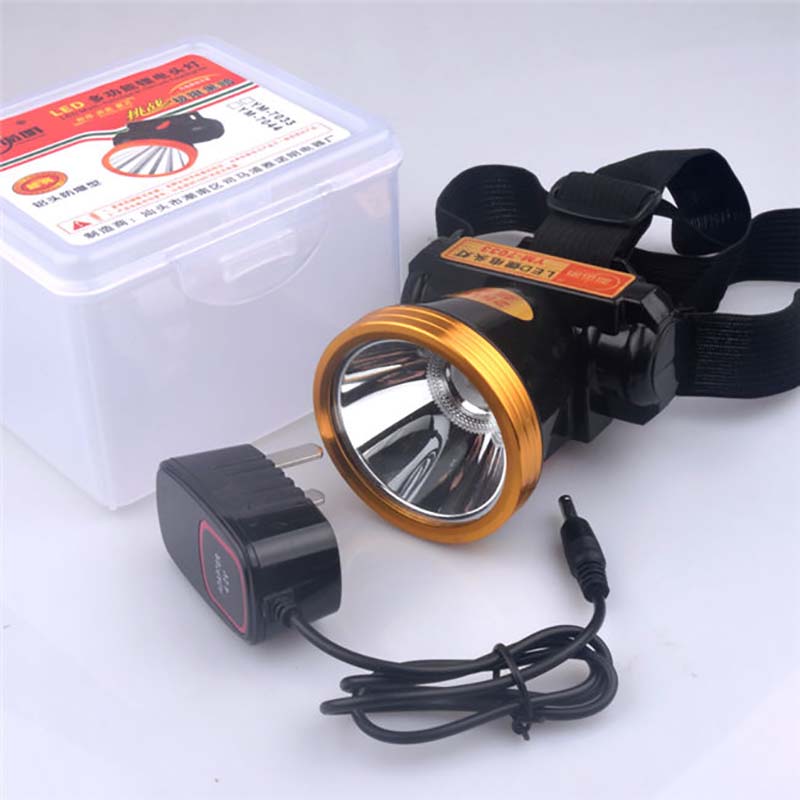 LED headlights with strong headlights Super bright headlights for charging special accessories with long battery life