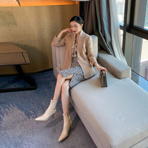 Khaki suit Formal business suit Womens 2021 spring high-end goddess fan small man workplace suit