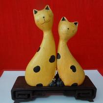 Wooden carving piece lightweight solid wooden couple on cat love lover cat furniture pieces of household decoration props used physical photo