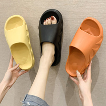 Japanese GP Summer Residence inside and outside Shit Sensation Slippers for Mens Tidal Thick Bottoms Lovers Cool drag ladies soft-bottom slippers