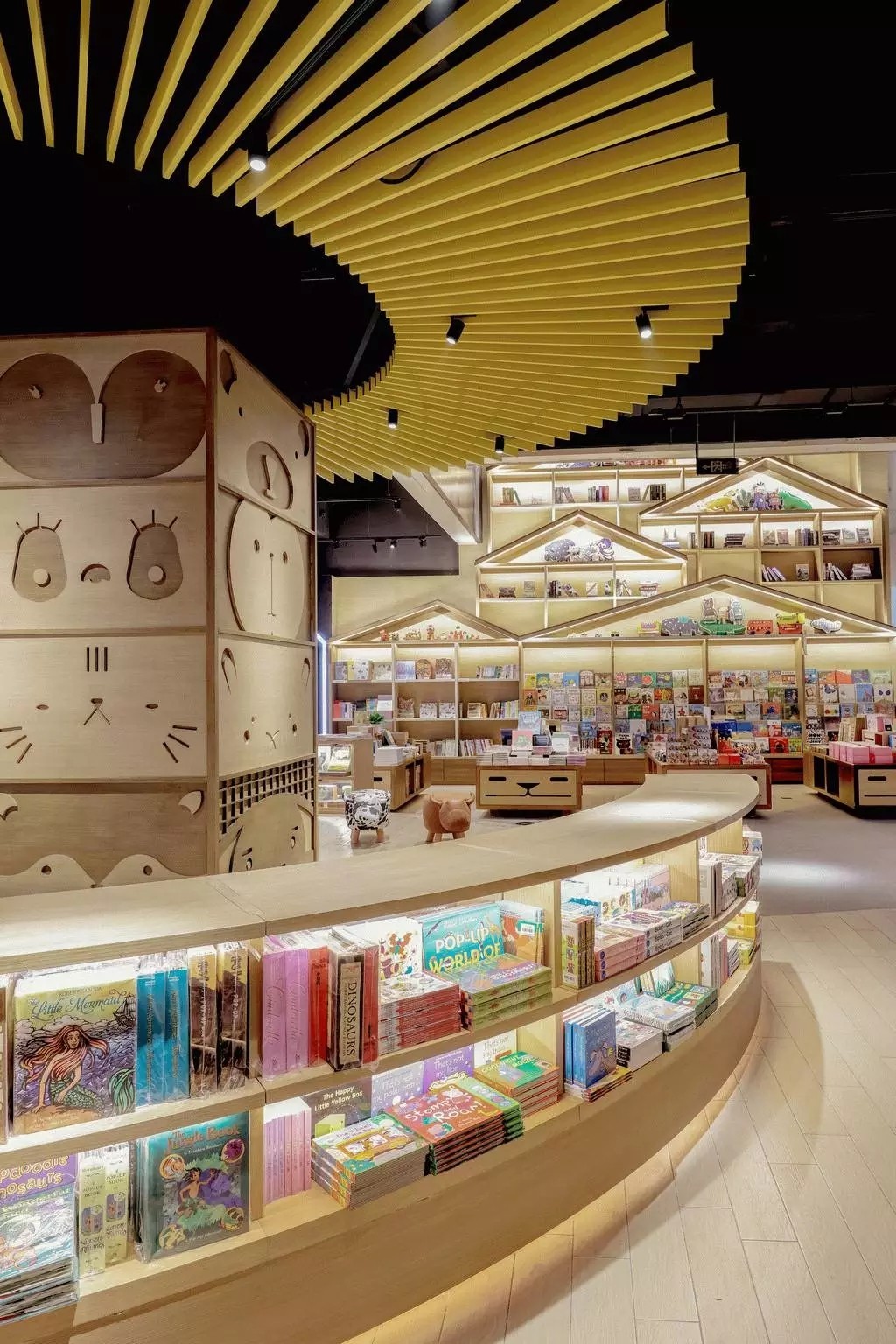 成都新开一家超格调书店,带你迈向外太空