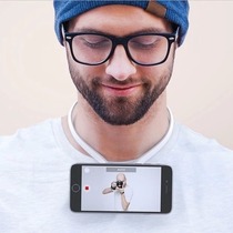 Edelkörone Povie self-media network Red blogger video shooting neck-hanging mobile phone bracket Item Circle