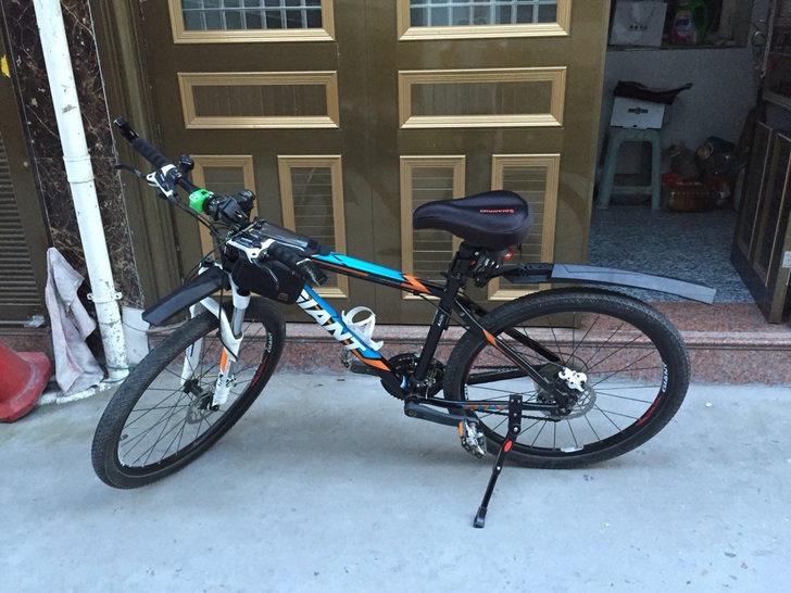 捷安特atx7772018款