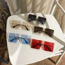 Boxed-free female semi-transparent sunglasses European and American Ice Current Square in Current Sunglasses Retro