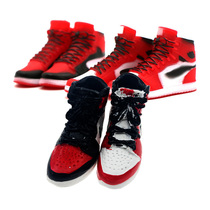 Mini AJ red and white basketball shoes Model Male God boy birthday cake decoration decoration baking accessories left foot