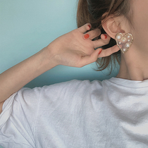 2020 New Tide metal love transparent pearl earrings ear clip female Korean temperament simple Joker earrings R981