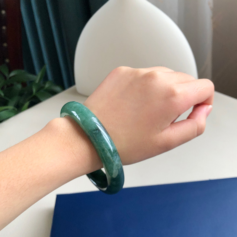 冰瓜青绿正装圈口60手镯25821翡翠玉石a货