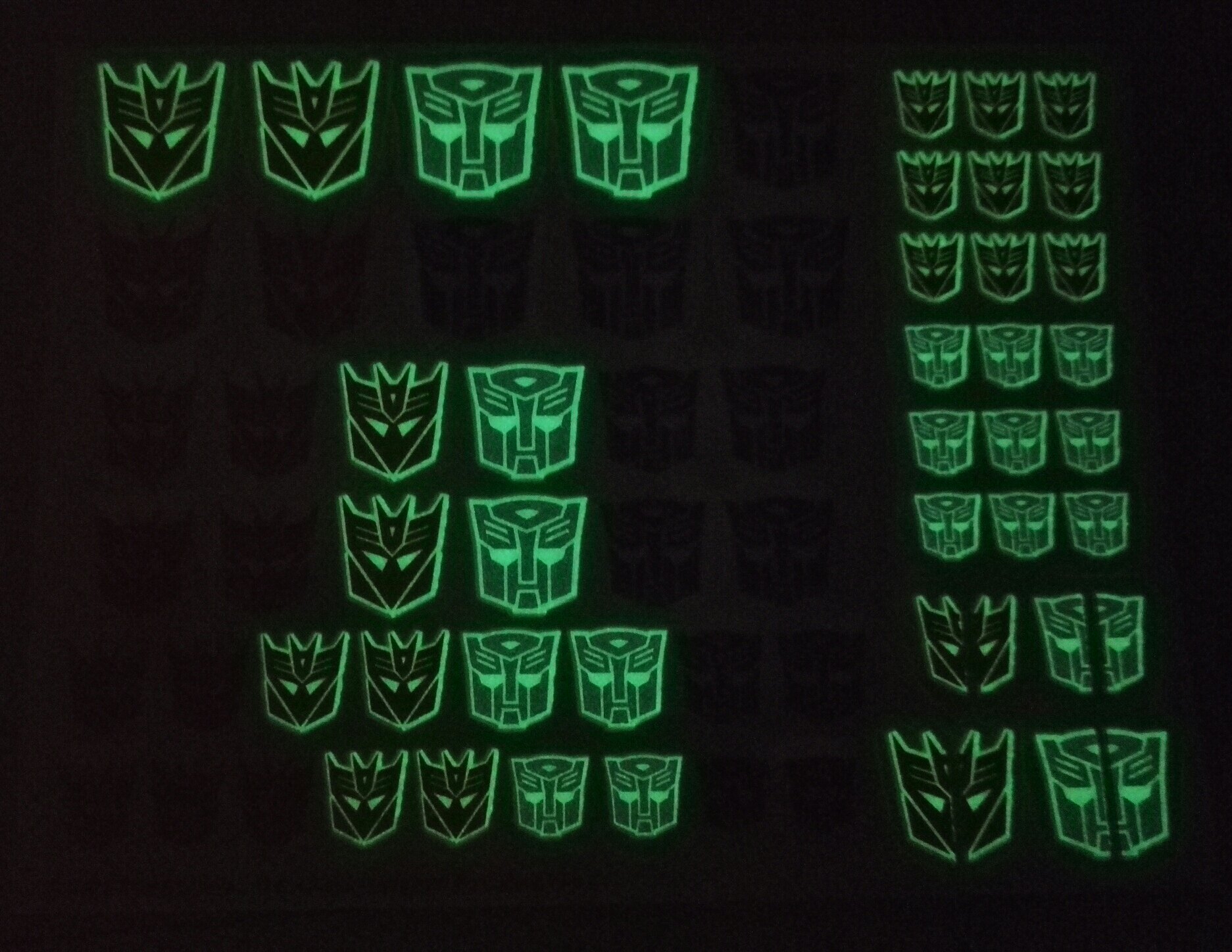 新品上市 孩之寶正版授權變形金剛鏡像世界博派狂派標志轉印貼貼紙 露天拍賣