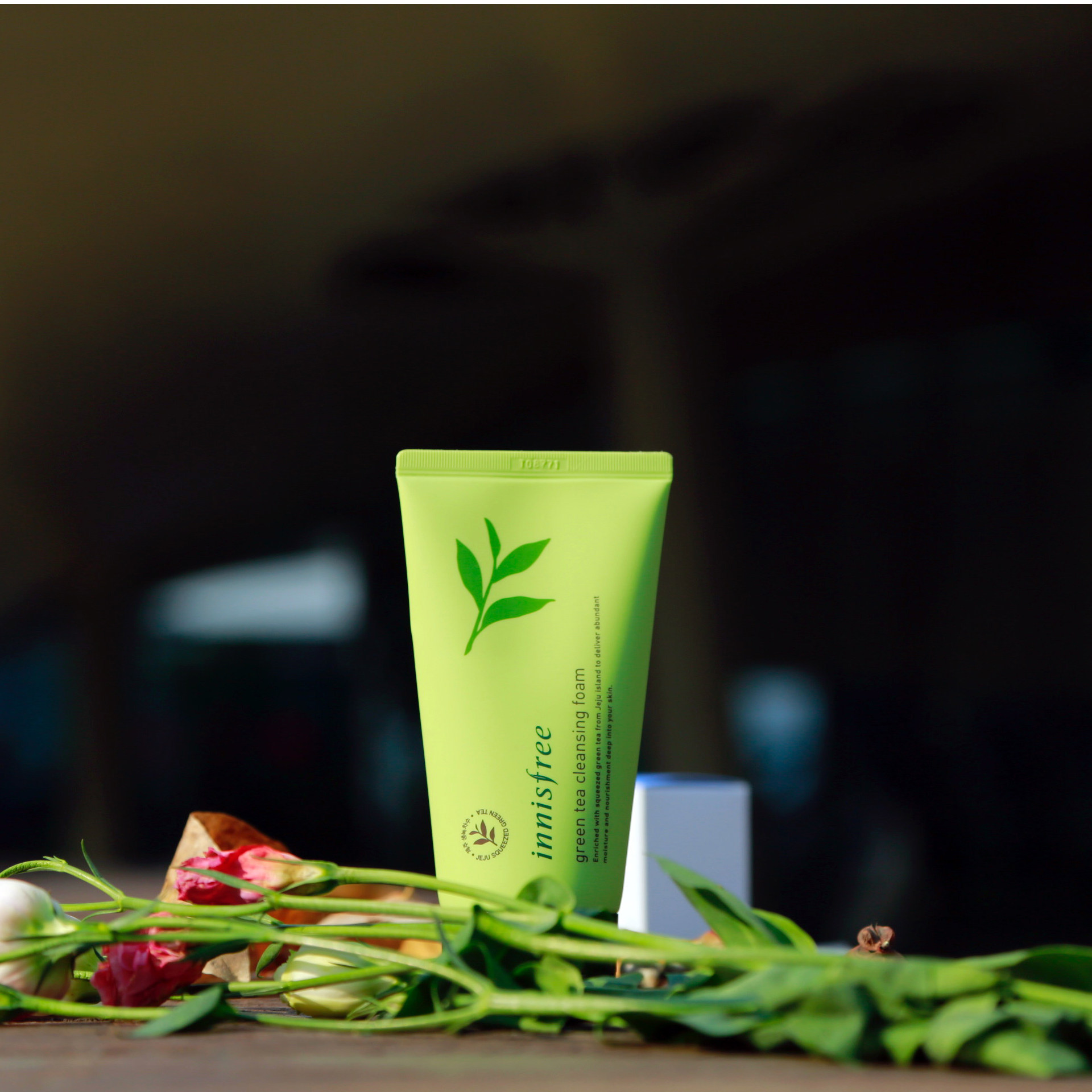 悦诗风吟 innisfree 绿茶洗面奶 深层清洁 保湿