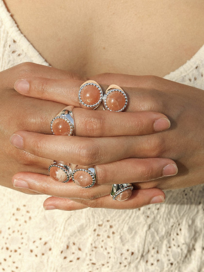 Closense {maruko} 디자이너의 Sunstone 반지 실버 Simple Summer Gugy 6 Size Ring Ring Closense {maruko} 디자이너의 Sunstone 반지 실버 Simple Summer Gugy 6 Size Ring Ring