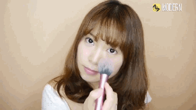 视频使用产品:jill stuart甜心爱恋腮红