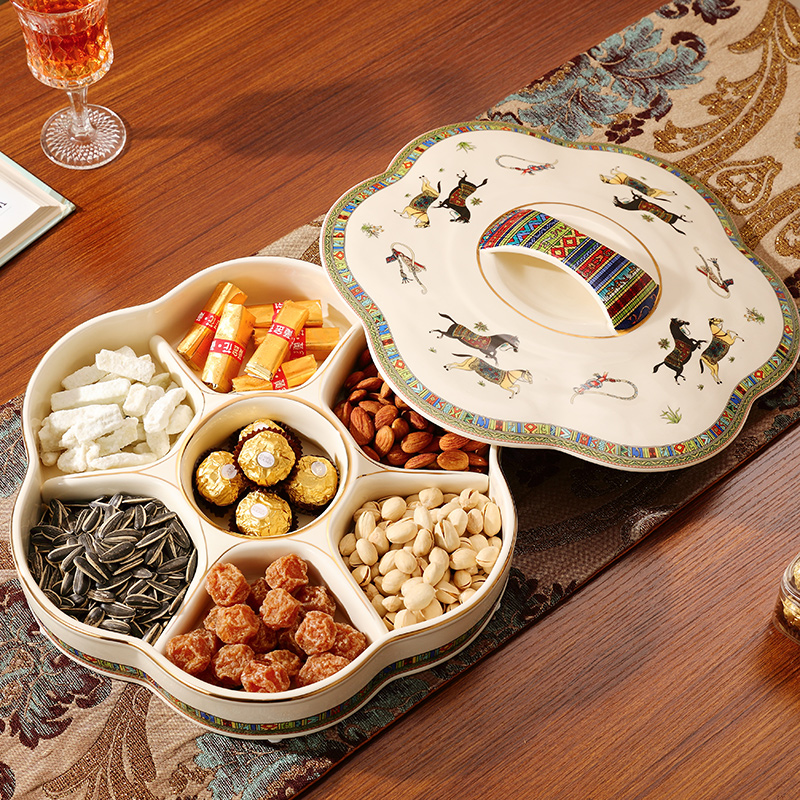 The New snack plate key-2 luxury European - style dry fruit tray frame with cover household ceramics candy dishes sitting room tea table furnishing articles