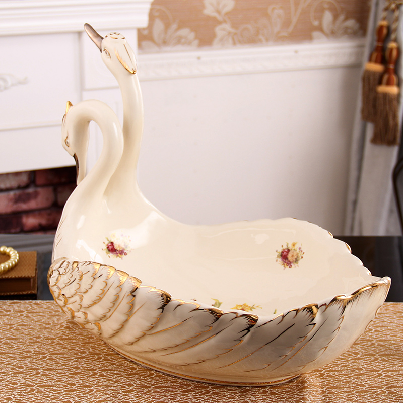 Large key-2 luxury European - style compote furnishing articles creative household porcelain swan sitting room tea table fruit bowl housewarming gift