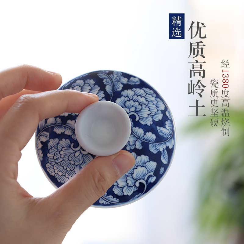 Hand - made tureen of blue and white porcelain of jingdezhen ceramic kung fu tea set three bowl of hot tea cup is no use