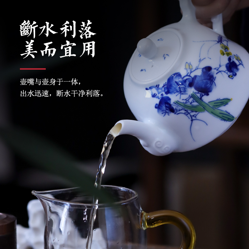 Hand made blue and white rural music teapot manual bound lotus flower teapot jingdezhen blue and white porcelain pot hot pot