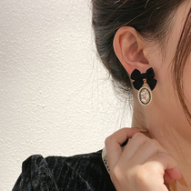 Flannel Butterfly Knot Earrings 2021 New Tide Style Comeback Oval pearl earring Autumn Winter Temperament Ear Nail