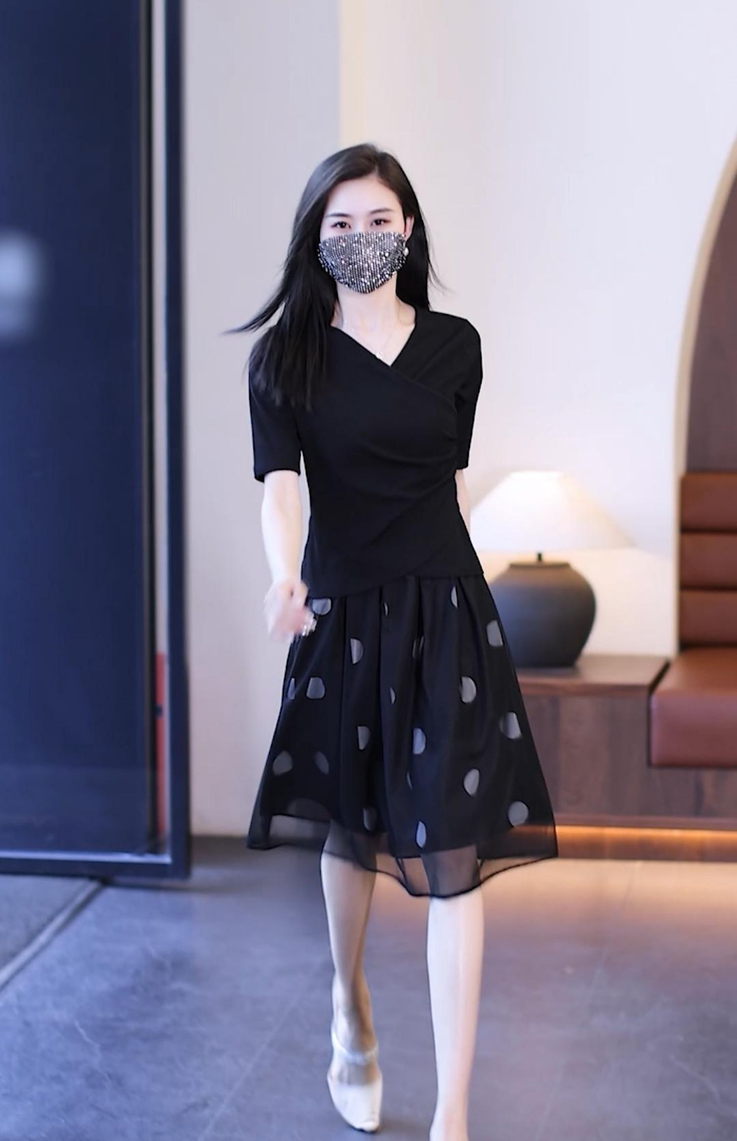 小香风连衣裙女夏装2025年新款时尚洋气小个子波点半身裙两件套装