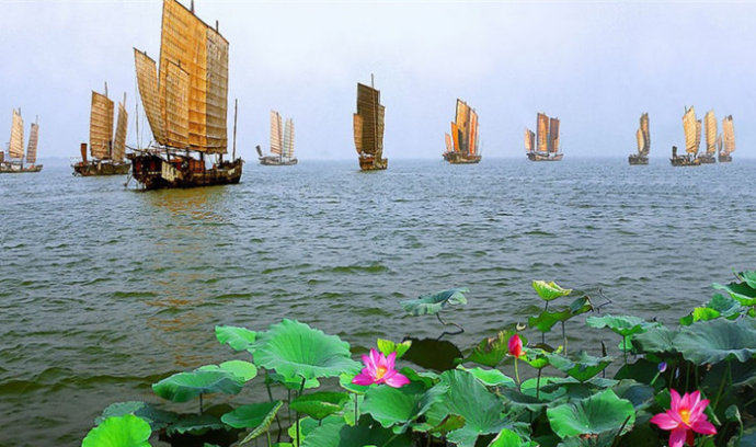 吃蟹胜地—太湖