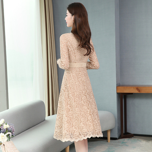 Fall 2020 new style long sleeve temperament V-neck lace skirt waist length dress