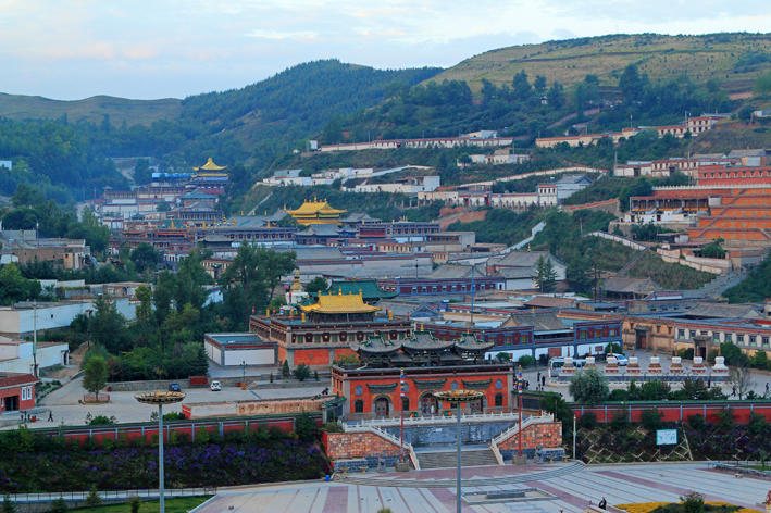 Ningji Ganbo Ta'er Temple Hundred Lamps