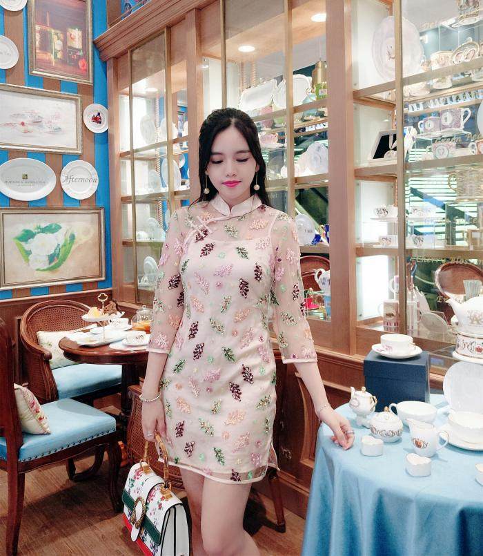 2017夏季新品刘钰懿同款刘美人珍珠彩色绣花旗袍宴会聚会礼服_8折现价