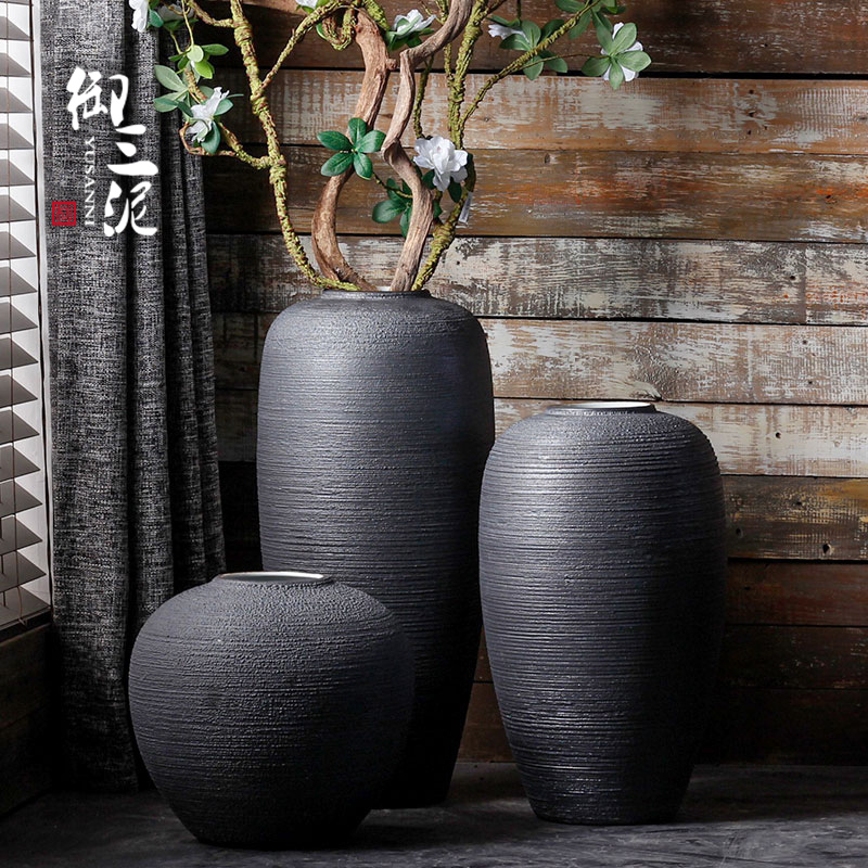 Jingdezhen ceramic vases, I and contracted landing pure black Scandinavian minimalist home decoration flower arranging produce flowers