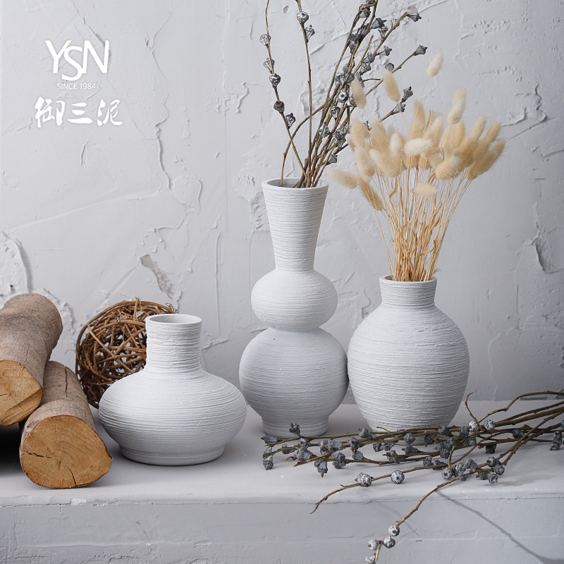 The Northern Japanese ceramic vases, dried flower flower Chinese zen sitting room place small pure and fresh and contracted flower implement restoring ancient ways