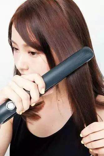 教你用直夹板做时尚卷发,轻松变女神范儿