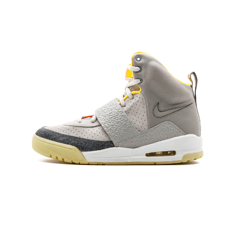 nike air yeezy 侃爷椰子1代高帮夜光运动鞋 366164 002 "zen"