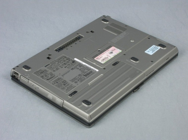 Dell Latitude D630 14 COM Dell Latitude D630 14 COM