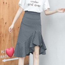 2021 spring and summer new chic skirt womens retro plaid high waist ruffled long irregular fishtail skirt