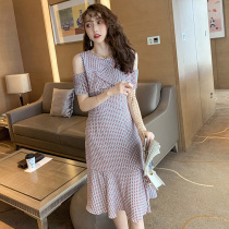 South Korea 2020 summer new womens clothing thin slim side split temperament high cold royal sister style dress fishtail skirt