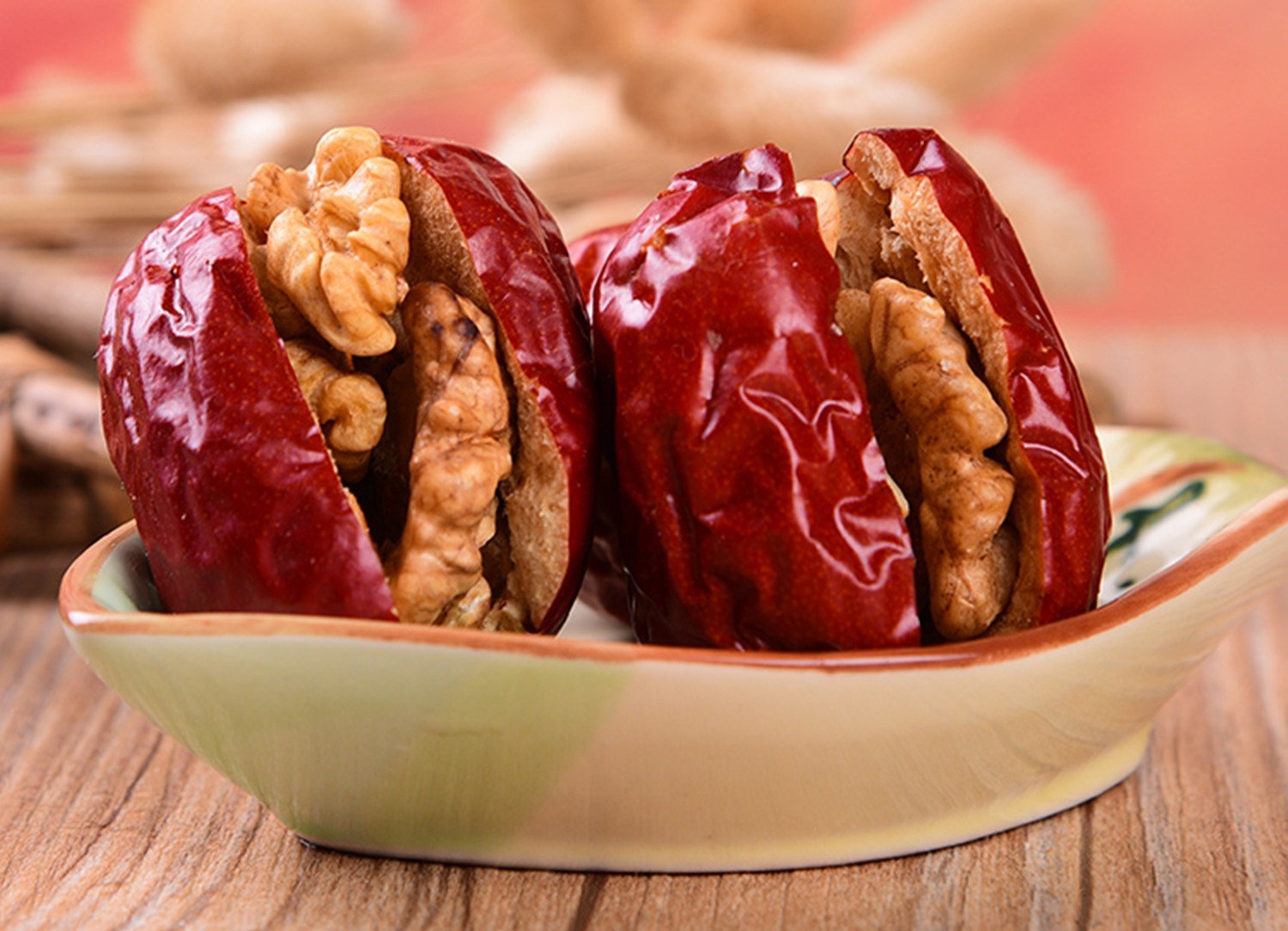 日食三枣,青春不老